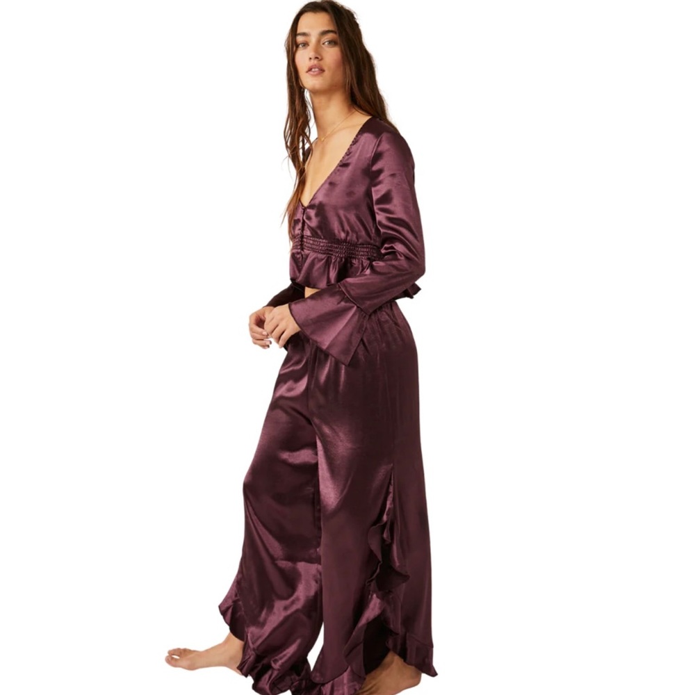 Free People - Chasing Love Silky Set